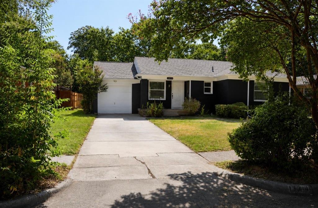 11214 Ulloa Lane Property Photo 1