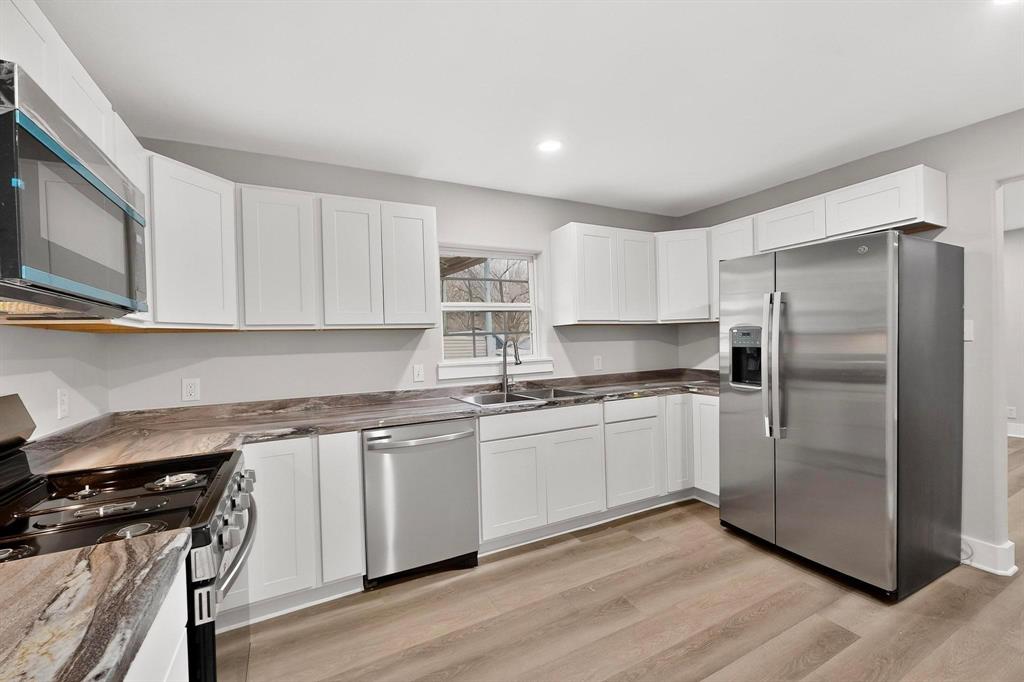 5313 Libbey Avenue Property Photo 10
