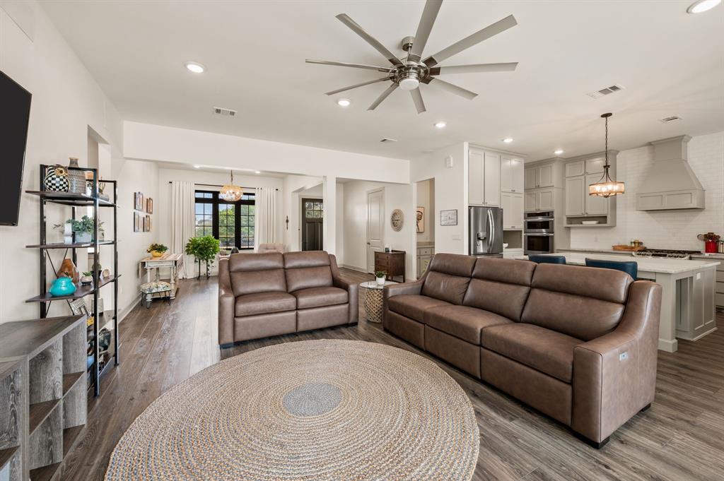 1350 Randol Mill Avenue Property Photo 9