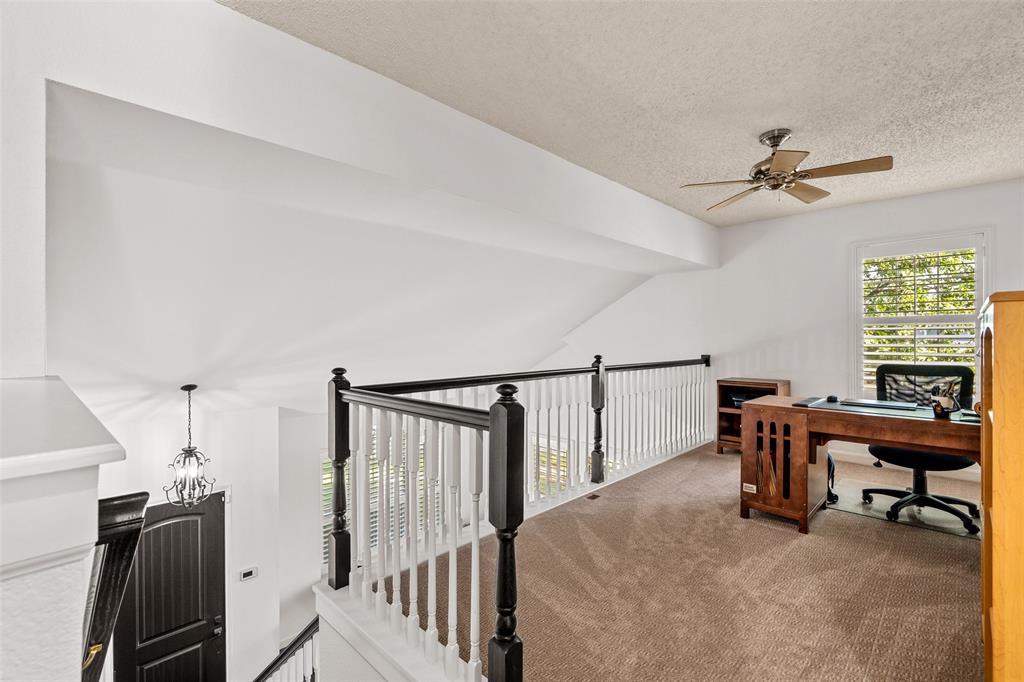 8120 Tavaros Drive Property Photo 19