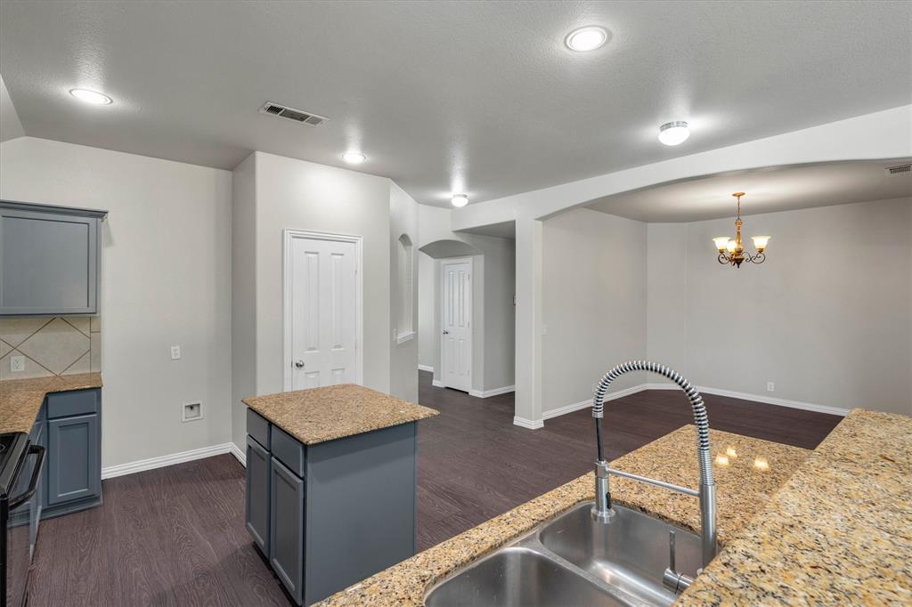 221 Bear Trail Property Photo 7
