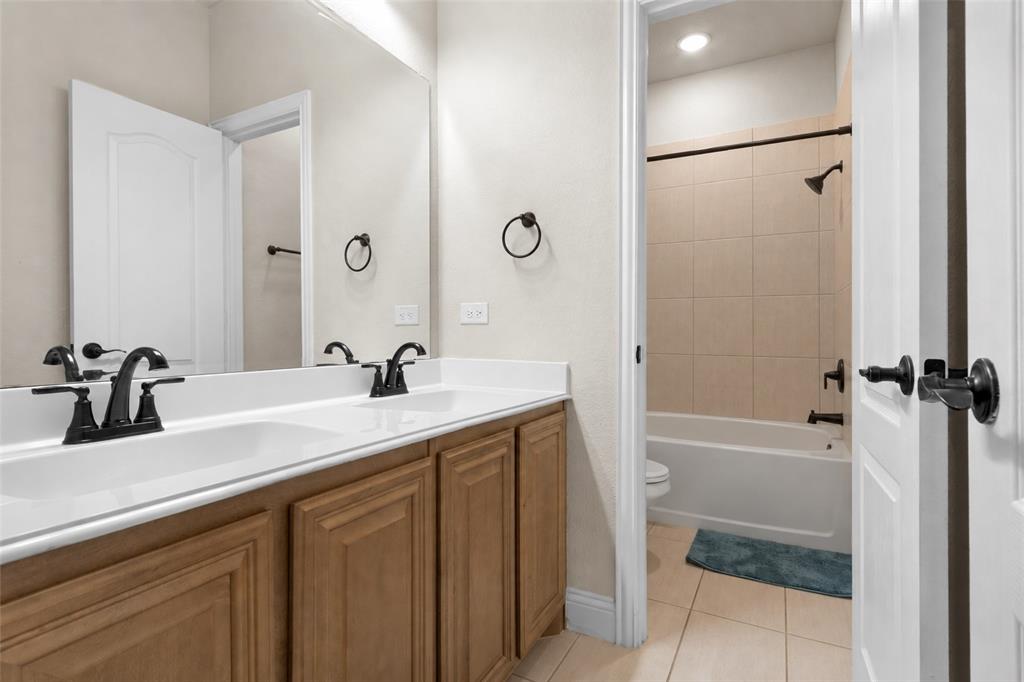 460 Country Meadows Boulevard Property Photo 22