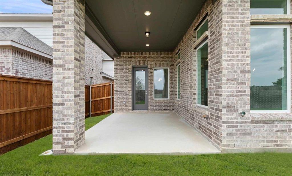 2229 Switchgrass Drive Property Photo 3