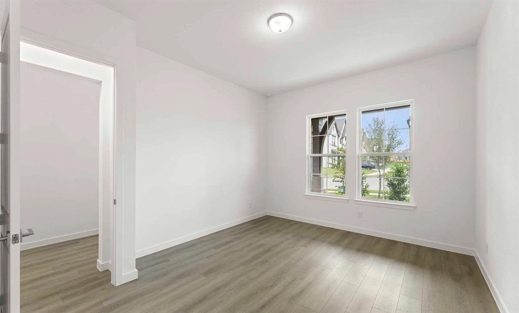 2229 Switchgrass Drive Property Photo 7