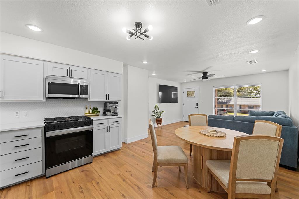 1905 Jacqueline Drive Property Photo 2