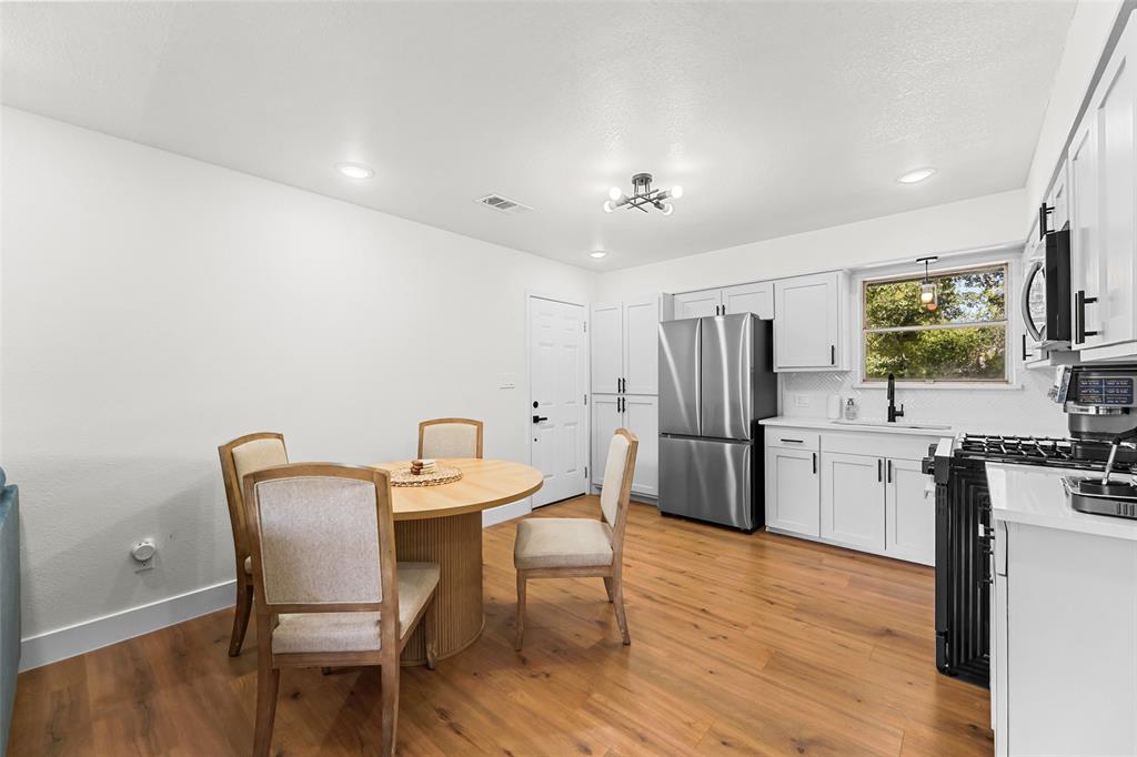 1905 Jacqueline Drive Property Photo 6