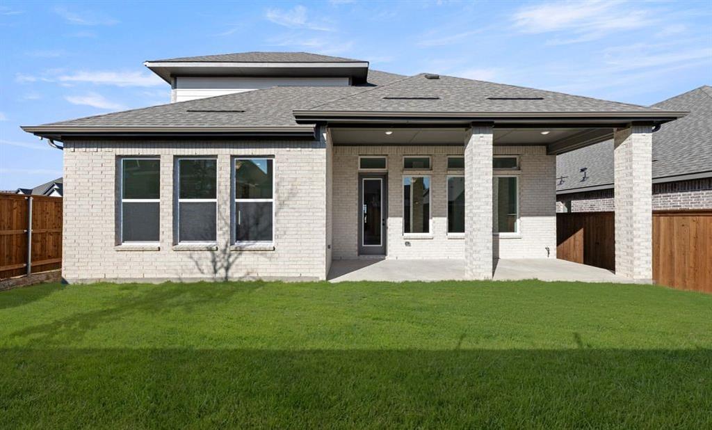 2233 Switchgrass Drive Property Photo 4
