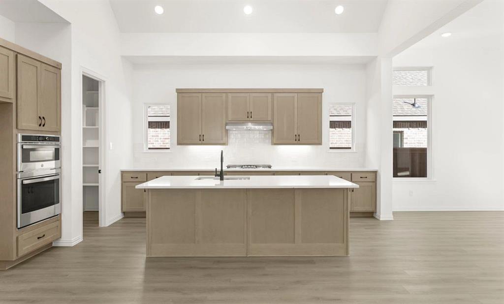 2233 Switchgrass Drive Property Photo 13