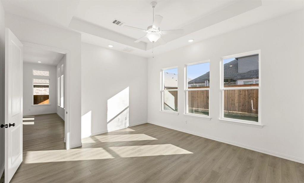 2233 Switchgrass Drive Property Photo 17