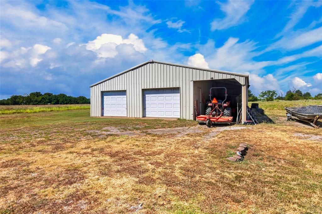 424 Fm 1563 Property Photo 9