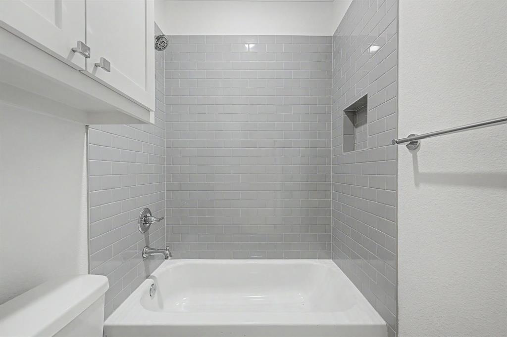 559 Coolair Drive Property Photo 30