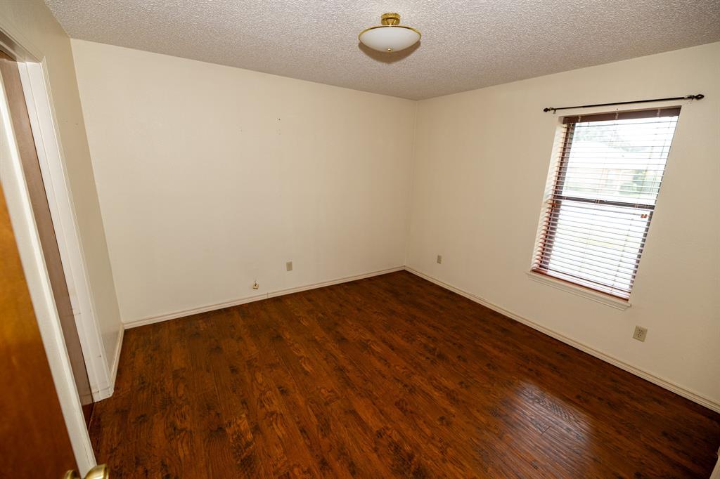 104 Cedar Springs Boulevard Property Photo 19