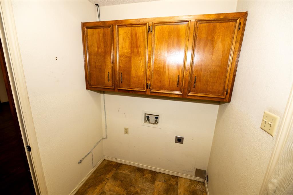 104 Cedar Springs Boulevard Property Photo 26
