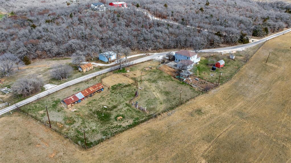 799 County Road 1596 Property Photo 14