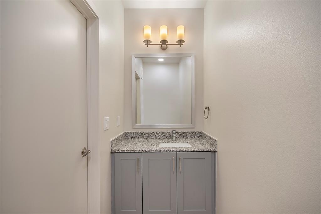 2100 Legacy Drive 506 Property Photo 14