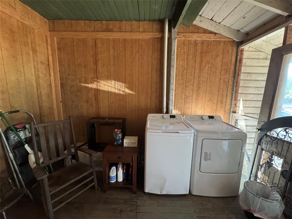 2681 Main St Property Photo 14