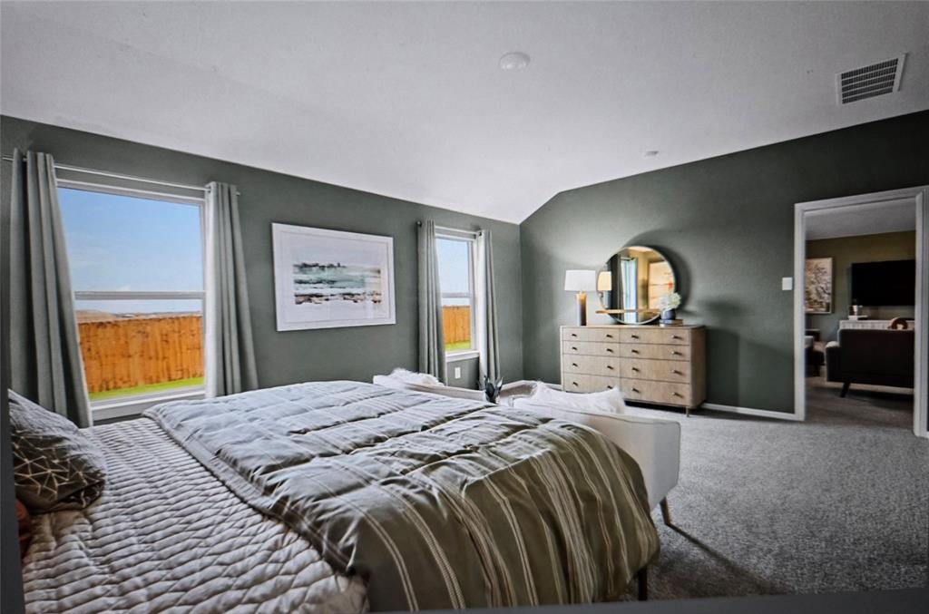 1517 Central Park Drive Property Photo 13