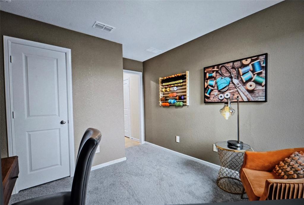 1517 Central Park Drive Property Photo 21