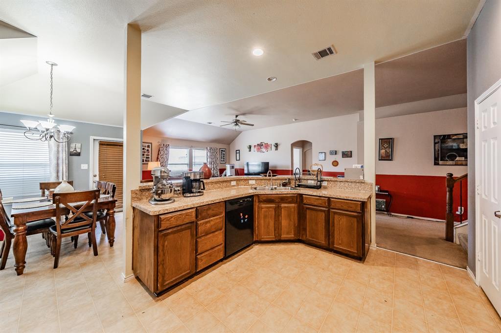 2017 Graham Ranch Road Property Photo 5