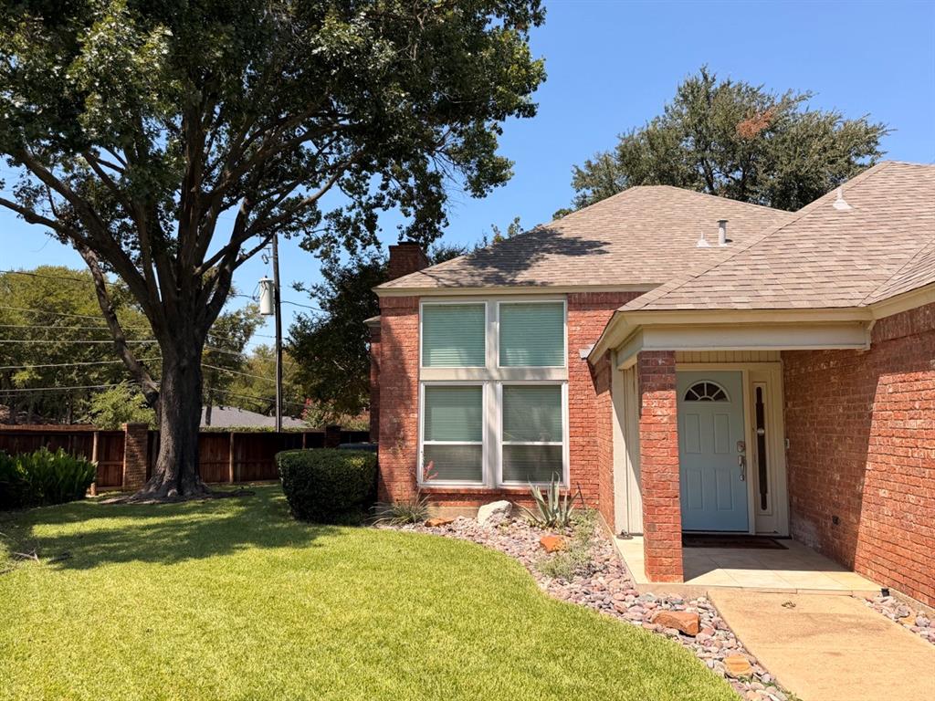 2024 N Saint Andrews Court Property Photo 1