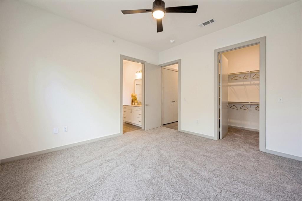 5885 Calmont Avenue 6101 Property Photo 4