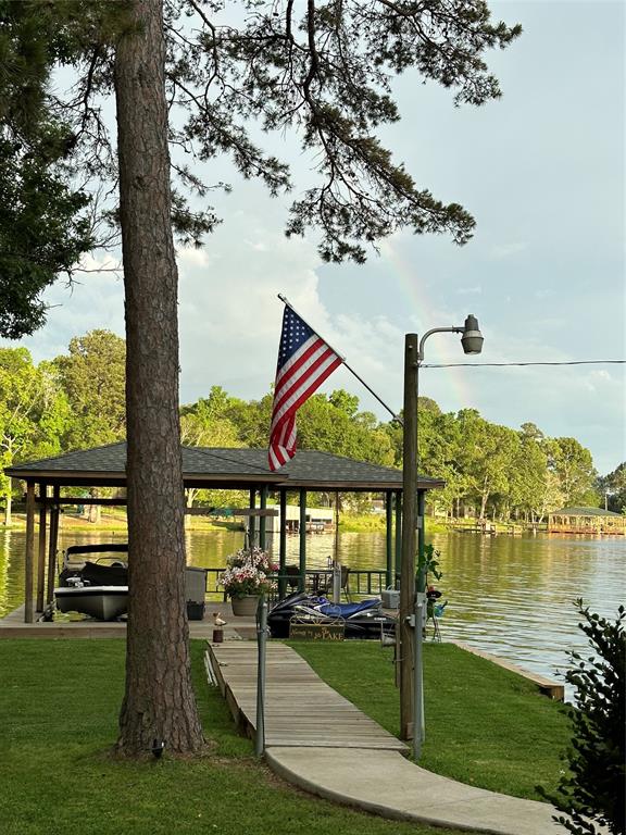 1776 County Road 2270 Property Photo 4
