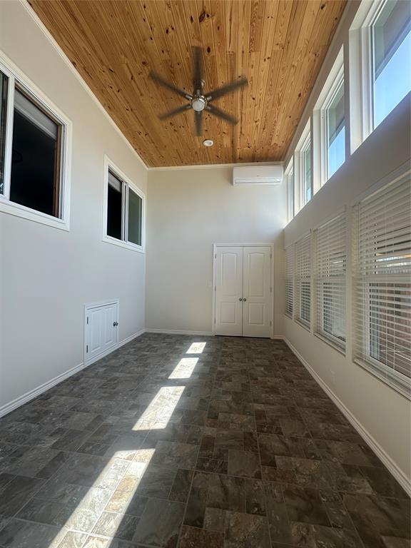 1776 County Road 2270 Property Photo 15