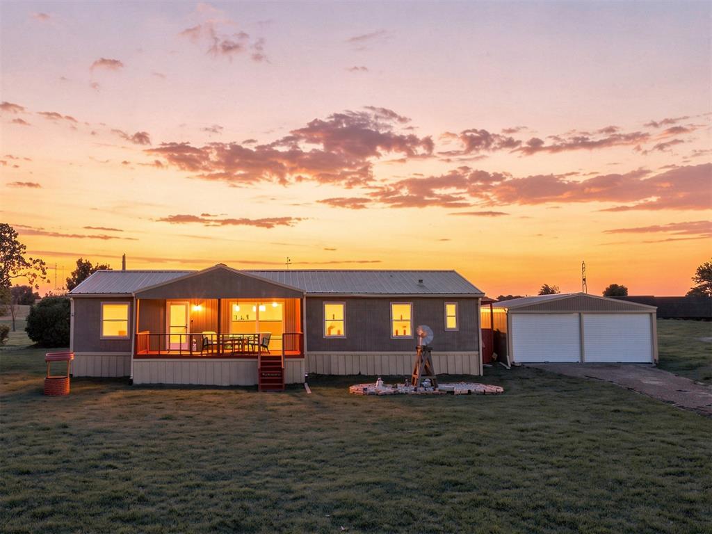 924 Prairie Clover Trail