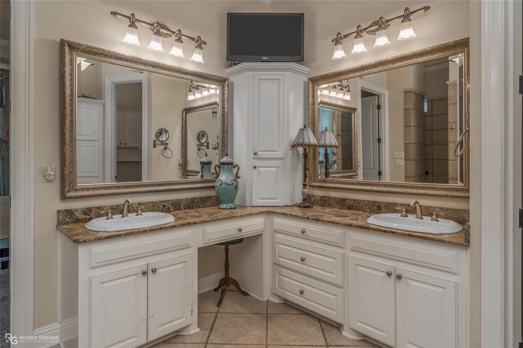 209 Evangeline Walk Property Photo 21