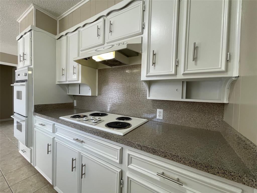 4508 Mill Pond Court Property Photo 8