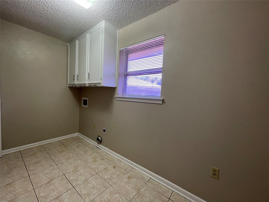 4508 Mill Pond Court Property Photo 10