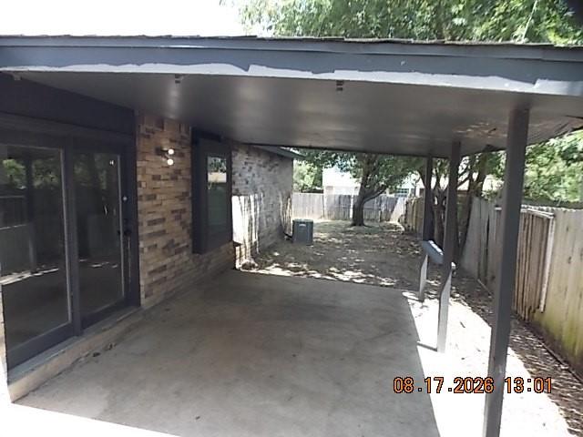 3425 Doolittle Drive Property Photo 7