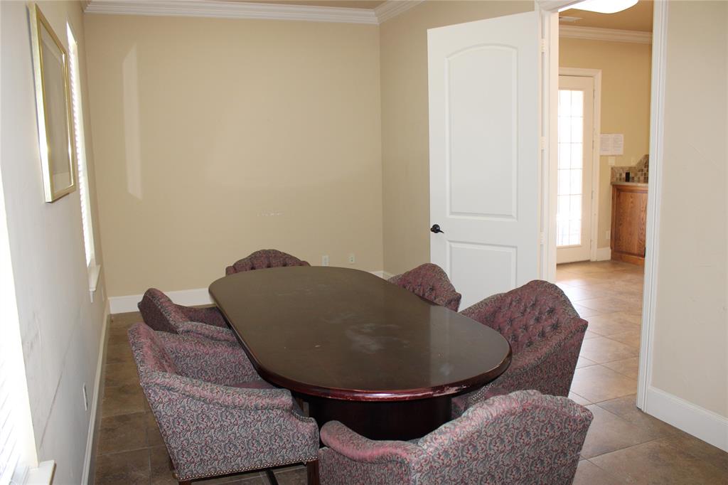 133 Highgate Drive Property Photo 4