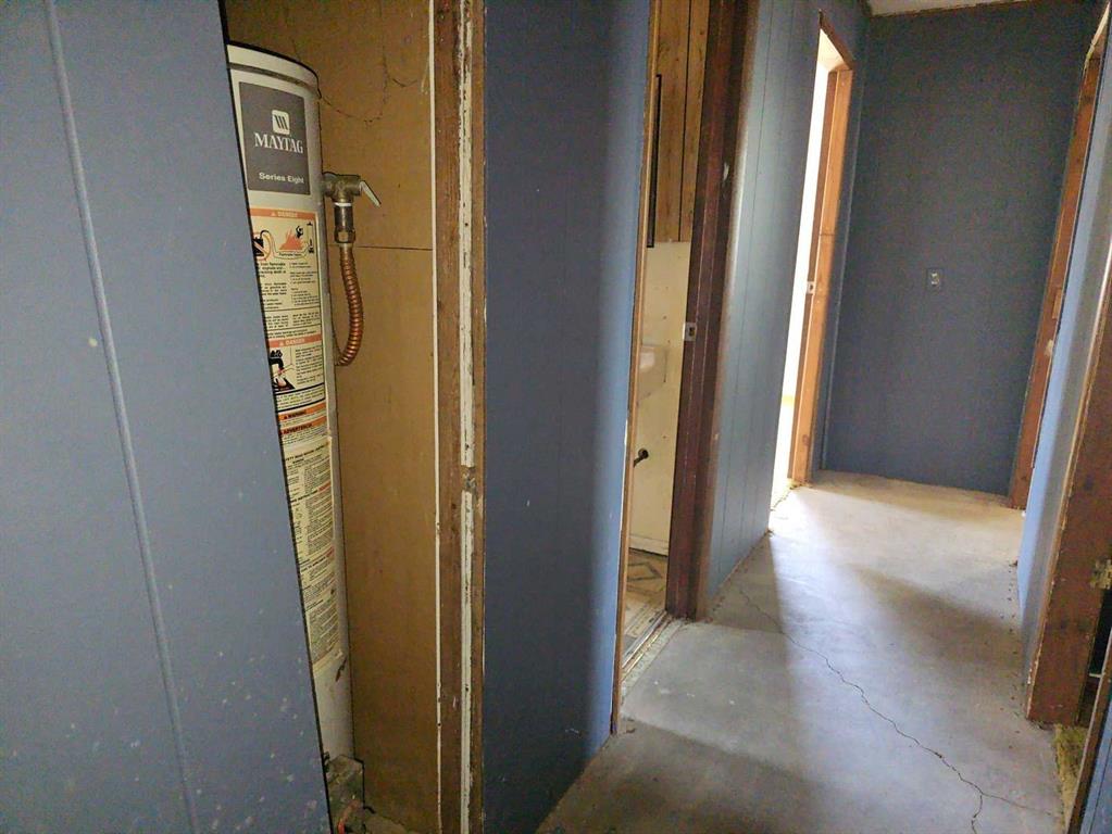 307 E Weaver Avenue Property Photo 20