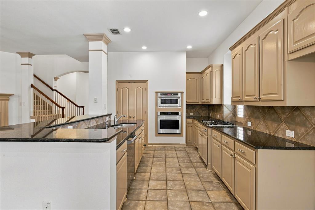 7943 Mckamy Drive Property Photo 8