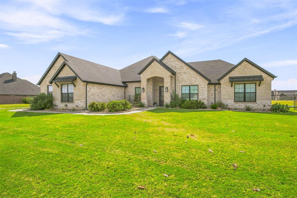 212 Buena Vista Drive Property Photo 1
