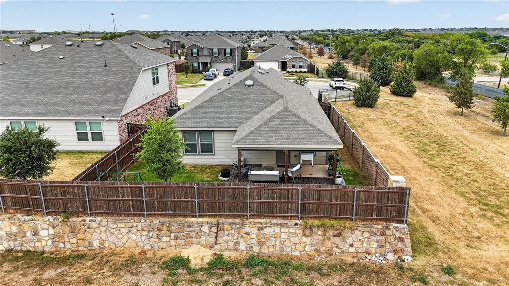 4409 Greenham Lane Property Photo 4
