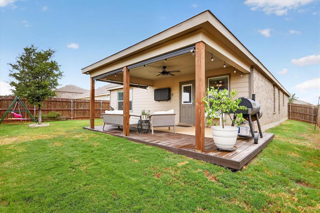 4409 Greenham Lane Property Photo 8