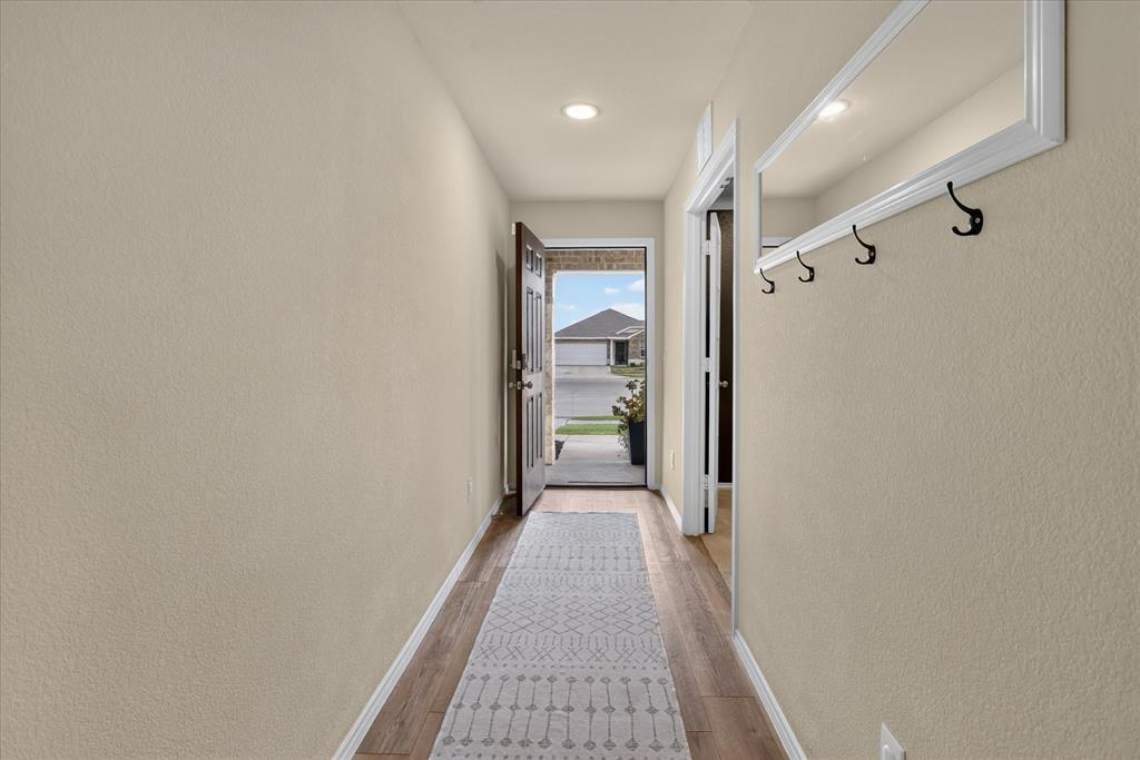 4409 Greenham Lane Property Photo 9