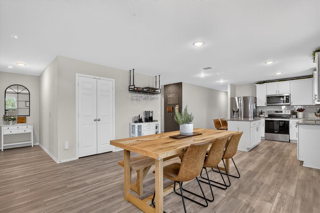 4409 Greenham Lane Property Photo 12