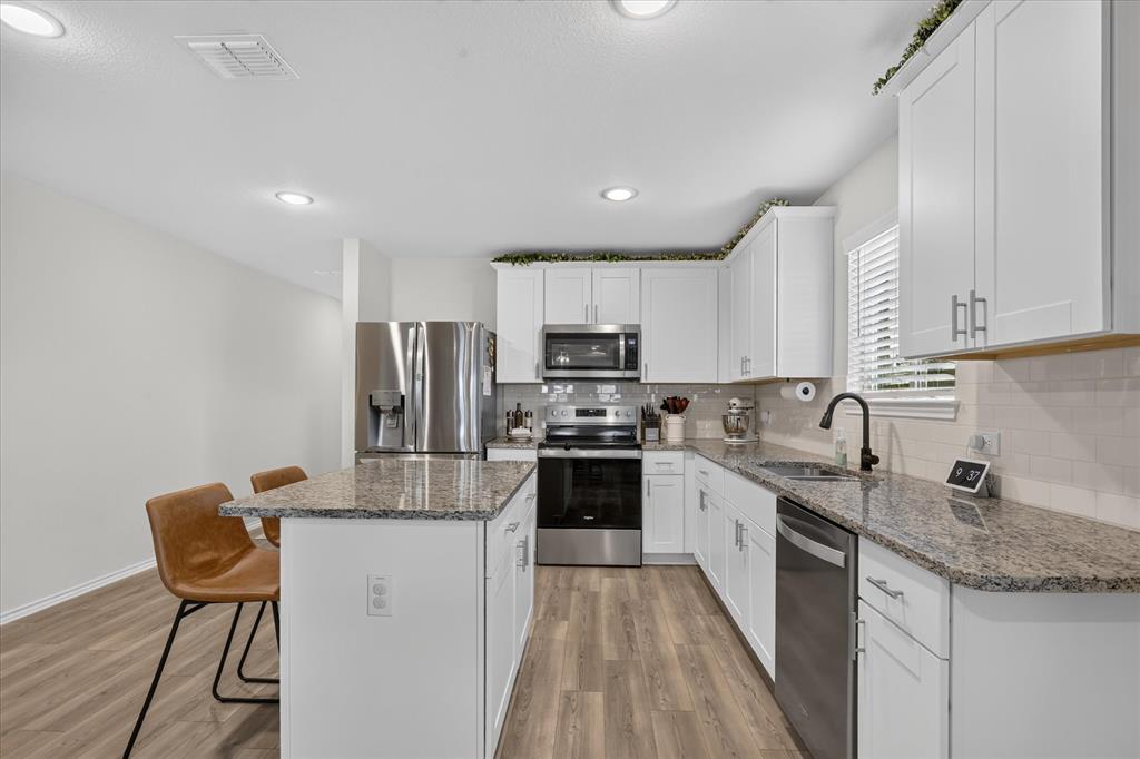 4409 Greenham Lane Property Photo 15