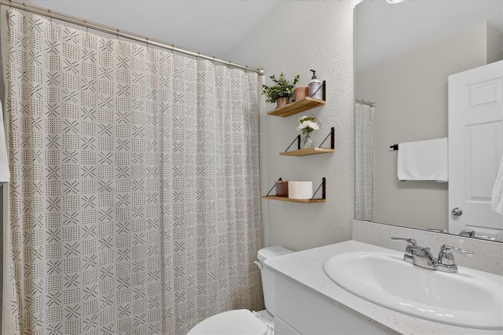 4409 Greenham Lane Property Photo 31