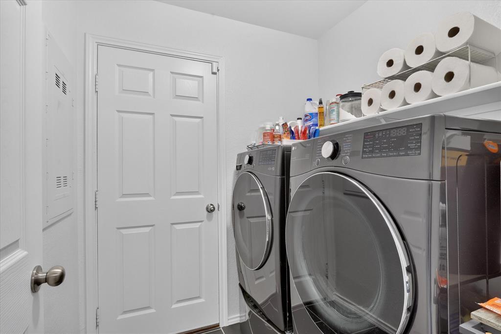 4409 Greenham Lane Property Photo 32