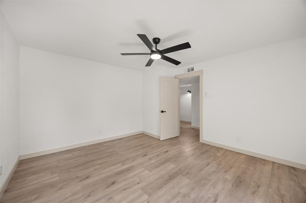 2304 Yorktown Drive Property Photo 15