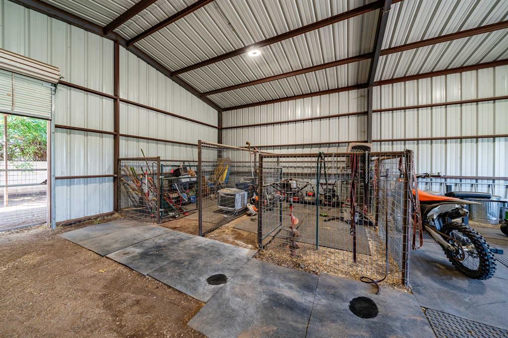 502 S Orient Street Property Photo 10