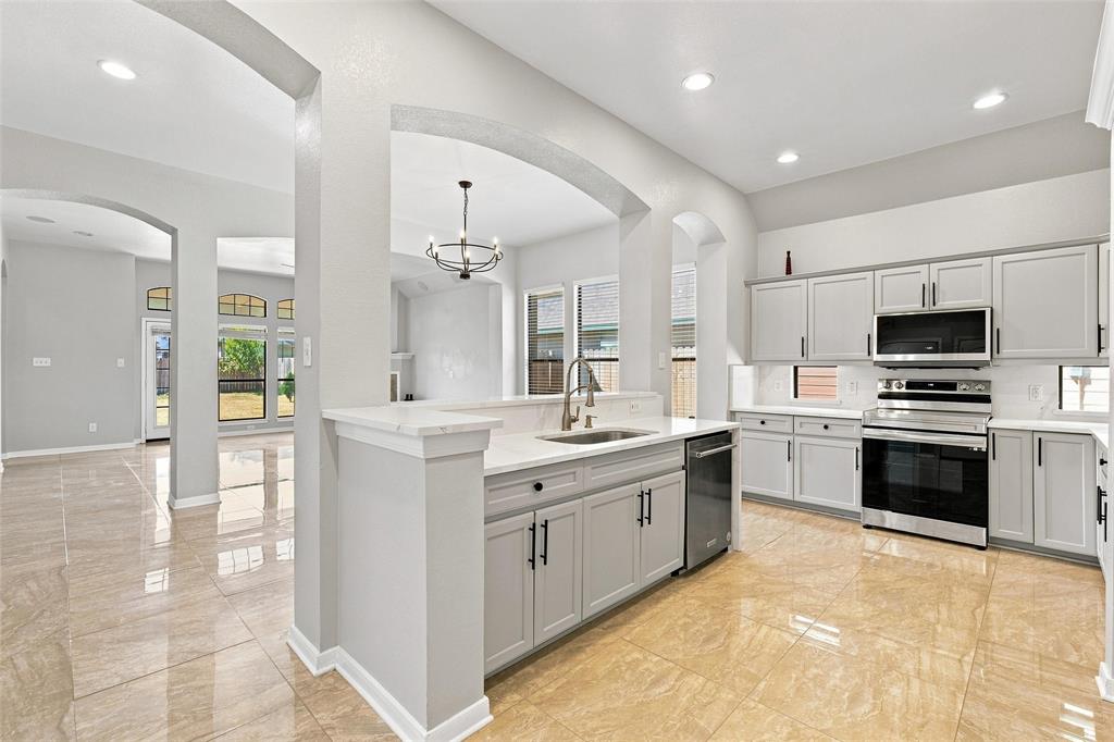 10409 Condor Loop Property Photo 6