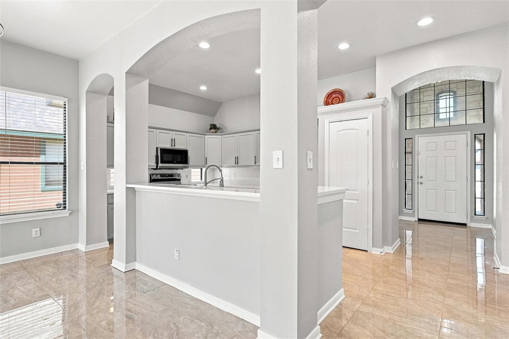 10409 Condor Loop Property Photo 9