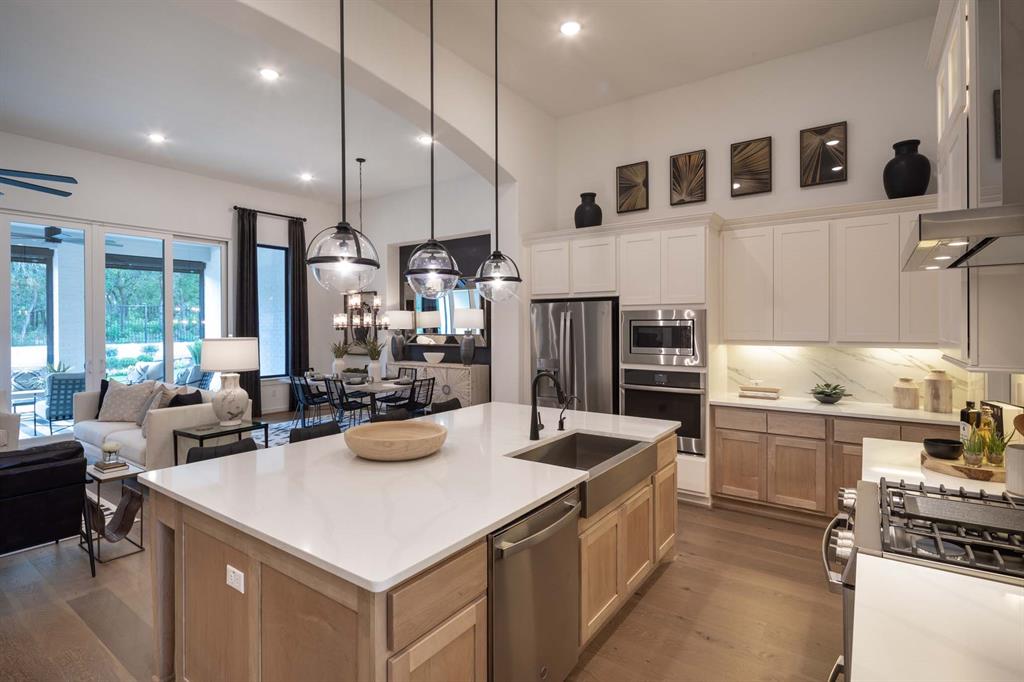 2016 Acoma Way Property Photo 2