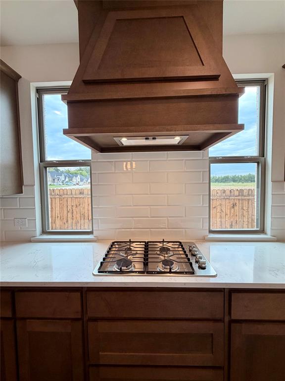 310 Devonshire Drive Property Photo 8