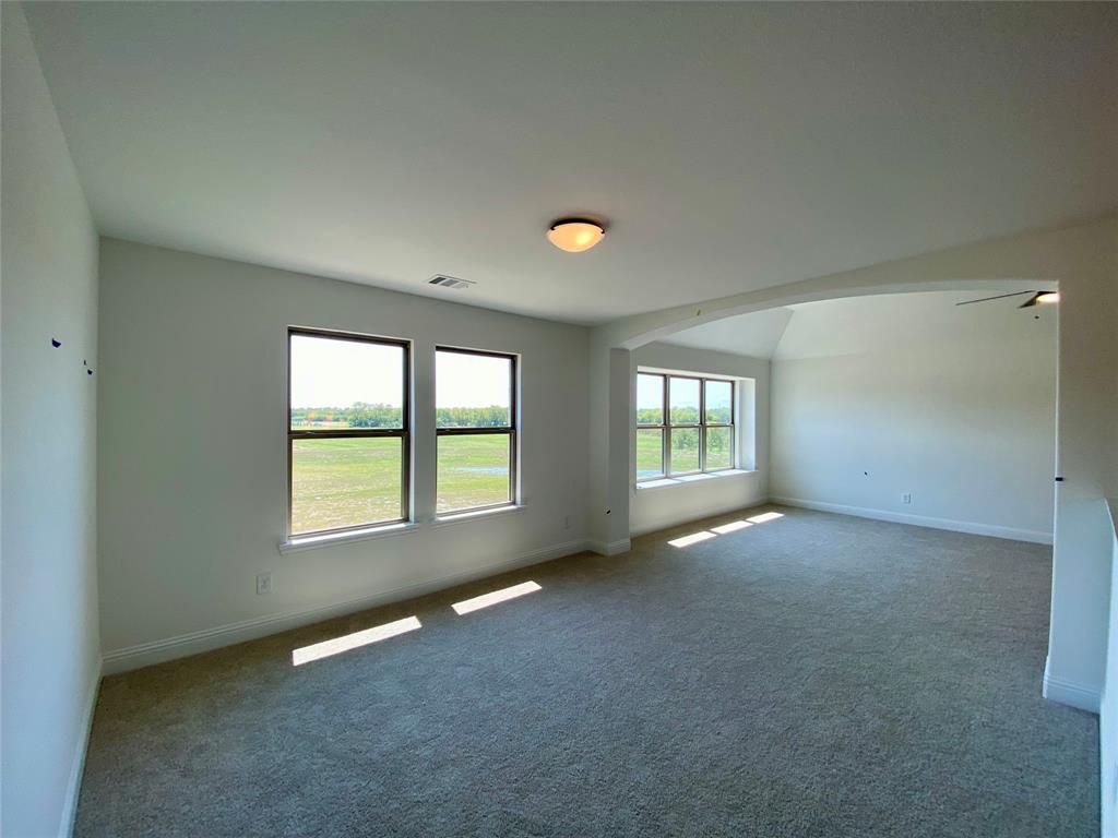 310 Devonshire Drive Property Photo 23
